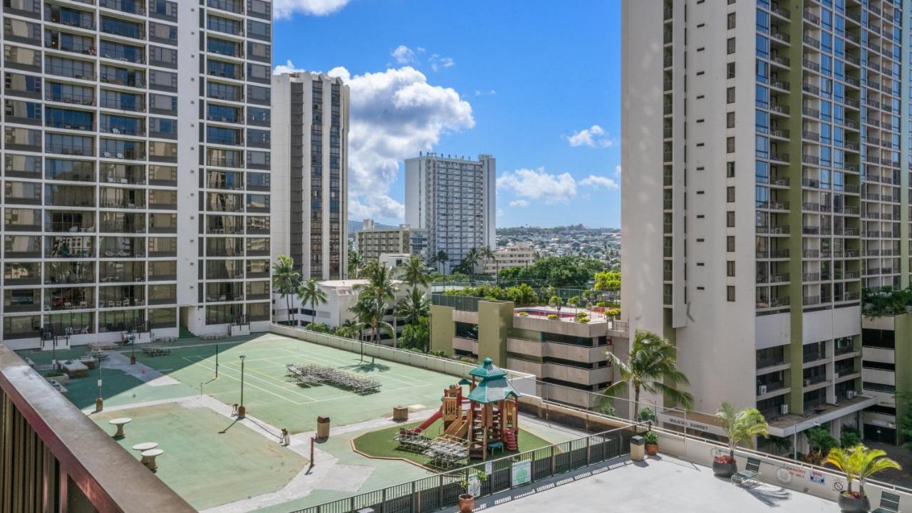 Waikiki Banyan Suites W Free Parking Honolulu Buitenkant foto